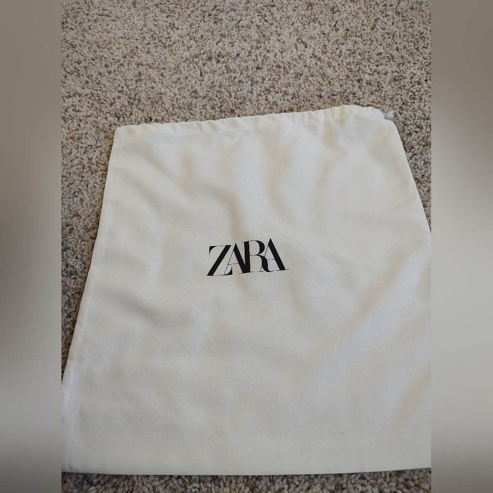 ZARA NWT Chic Beige BEADED ASYMMETRICAL CROSSBODY BAG - Picture 10 of 12